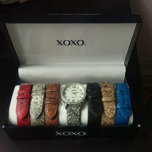 XOXO Accessories - NIB XOXO watch set